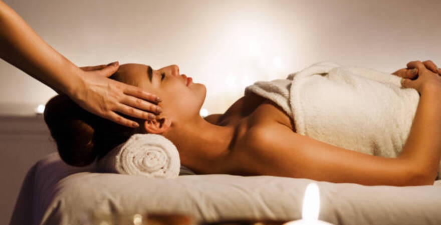Aesthetya_Spa_istockphoto-1135508809-612x612_cropped