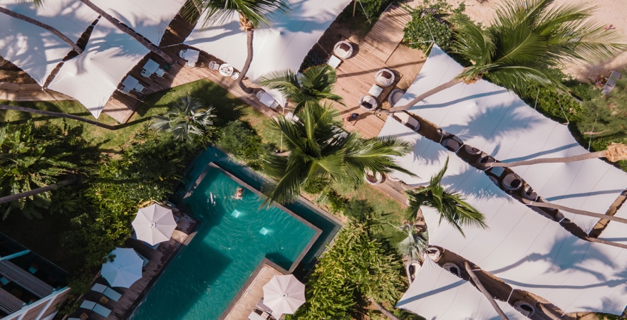 Ness_by_D-Ocean_-_Reunion_Island_001
