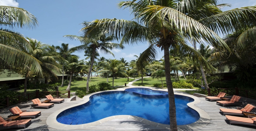 Paradise_Sun_Hotel_Seychelles_9987d8cf83dac04069a6d1aa5a7cfa73