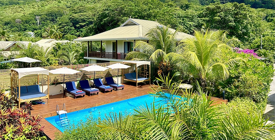 The_Seaboards_Apartments_-_Seychelles_The_Seaboards_Apartments_Seychelles_0011_Pool_View_10