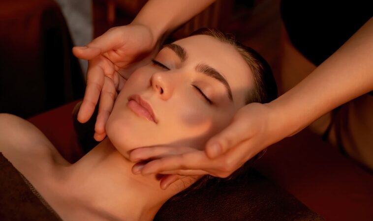 Amrita_Spa_-_Aanari_Hotel_&_Spa_Kobido-Massage-scaled_cropped