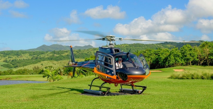 Mauritius_Helicopter_Limited_484812040_1074750698009599_983552513861831043_n_cropped