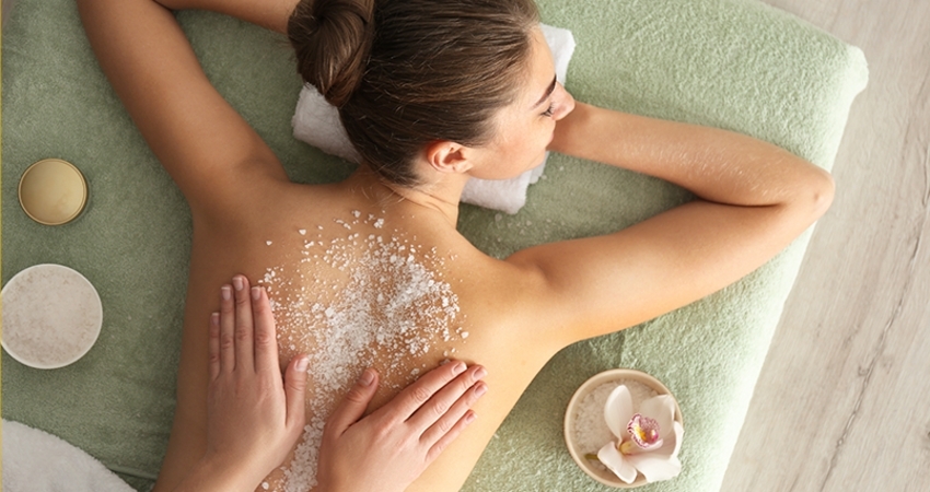 Glomorr_Nails_and_Beauty_Spa_14490