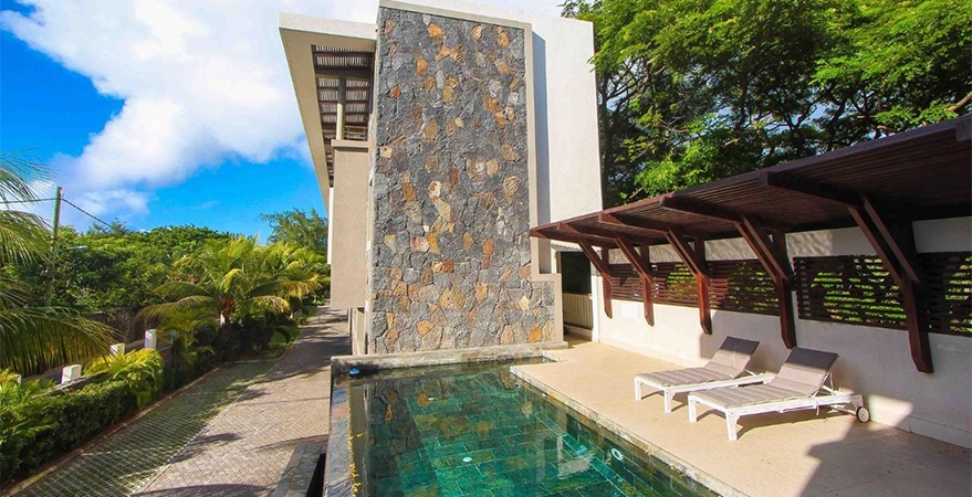 Nitzana_Mauritius_Nitzana_0000s_0007_352163289
