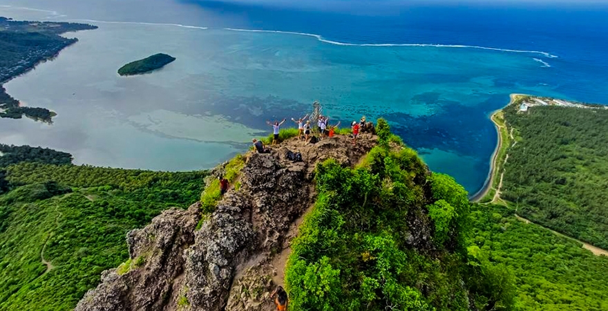 Le_Morne_Brabant_Mountain_Hiking_by_Yanature_Untitled-1_0001_Morne-19